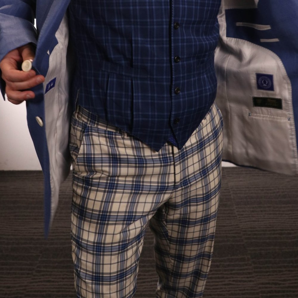 Easy-going Plaid Pants